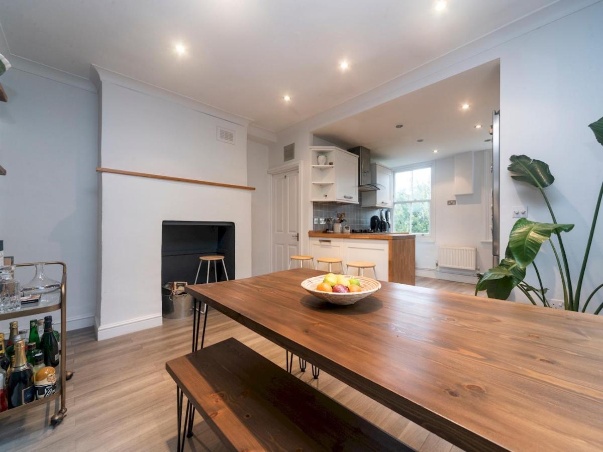 Stylish Victorian Home- 1 Bedroom 15 Mins * London