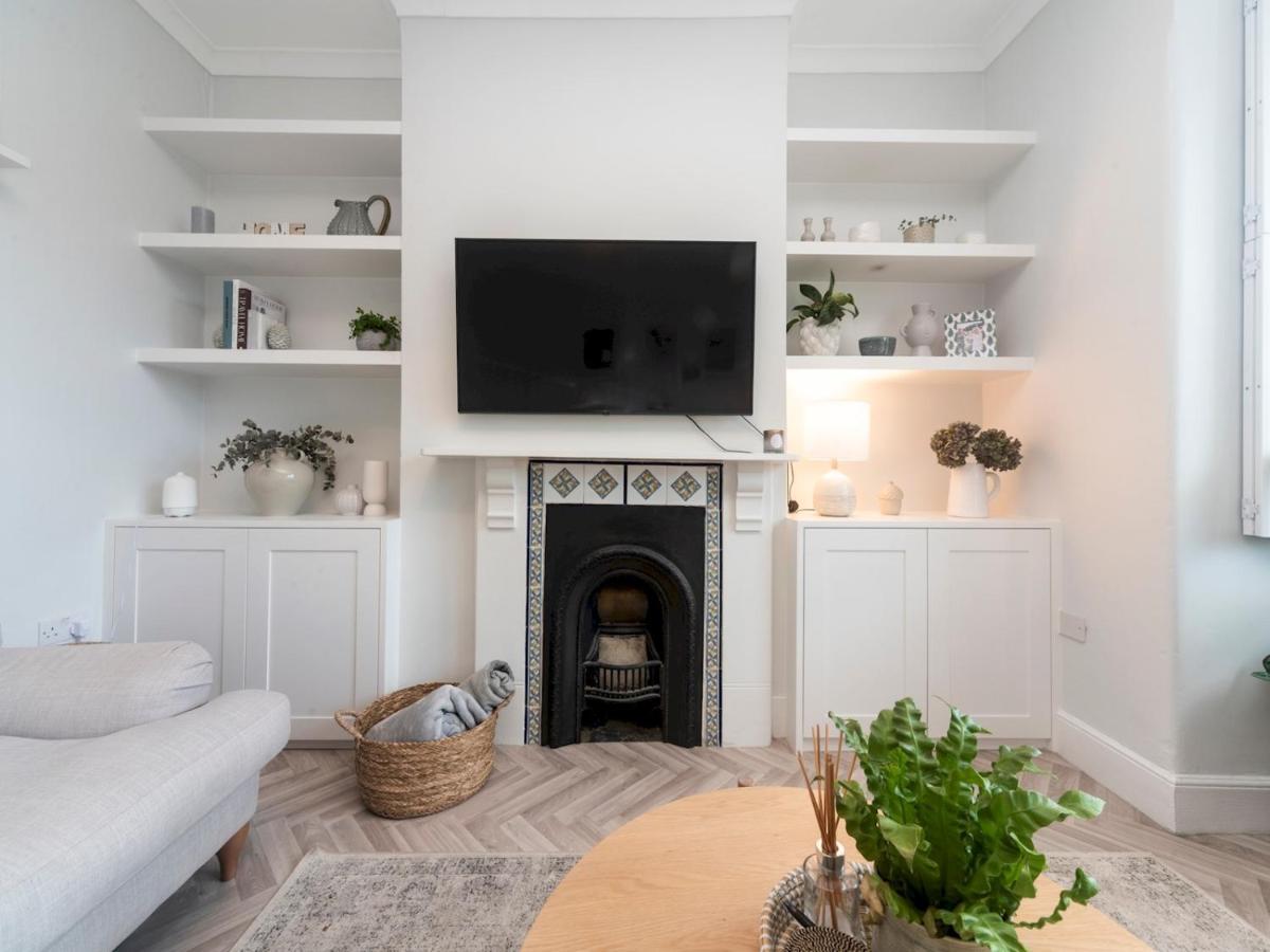 Stylish Victorian Home- 1 Bedroom 15 Mins Casa vacanze Londra