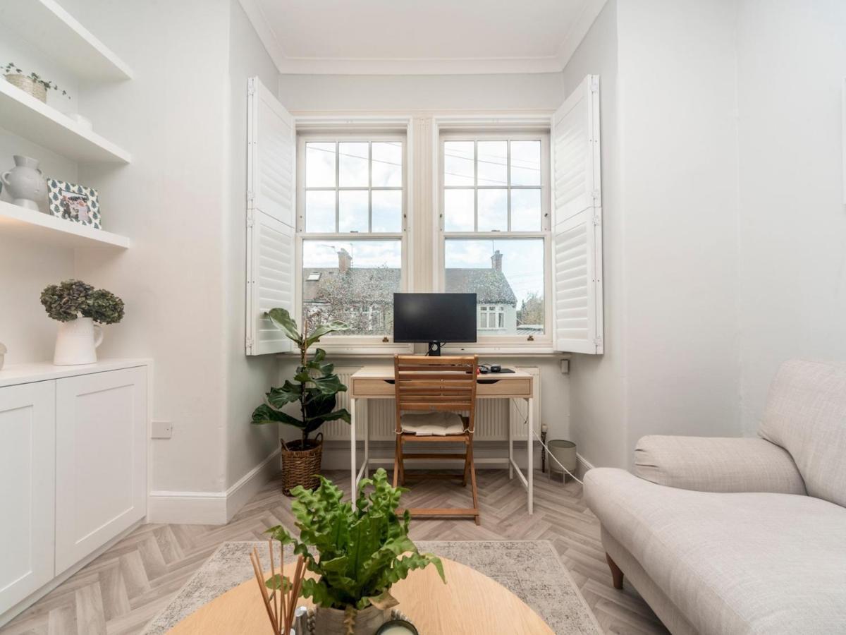 Stylish Victorian Home- 1 Bedroom 15 Mins Londra
